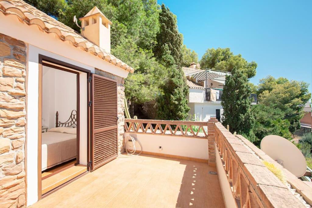 Sunny House With Great Sea Views, 3 Terraces, Private Heated Pool And Sauna La Herradura  Eksteriør bilde