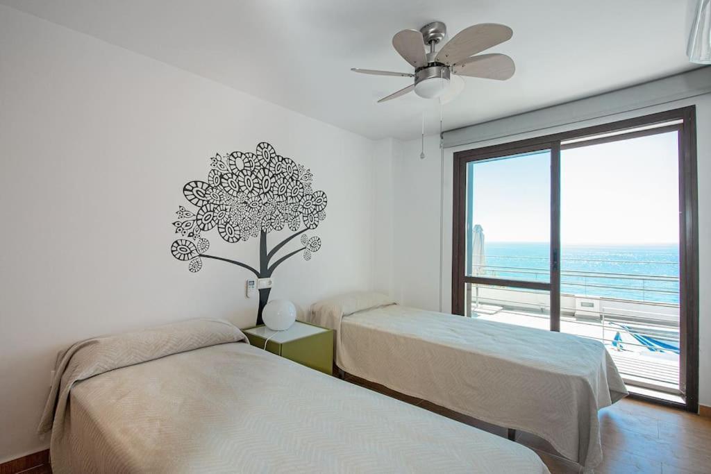 Sunny House With Great Sea Views, 3 Terraces, Private Heated Pool And Sauna La Herradura  Eksteriør bilde